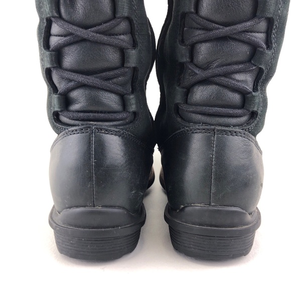 UGG Smithfield Leather Winter Riding Boots 8 - Picture 16 of 16